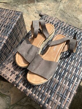 Women’s Taupe Espadrille Sandals with Ankle Strap